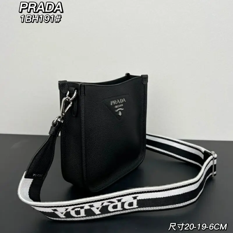 prada aaa qualite mini sac a main pour femme s_122a65b1